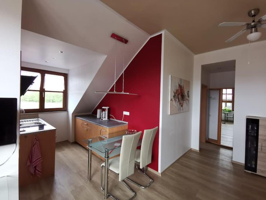 Burgpreppach Studio Und Apartment Auf Dem Pferdehof מראה חיצוני תמונה