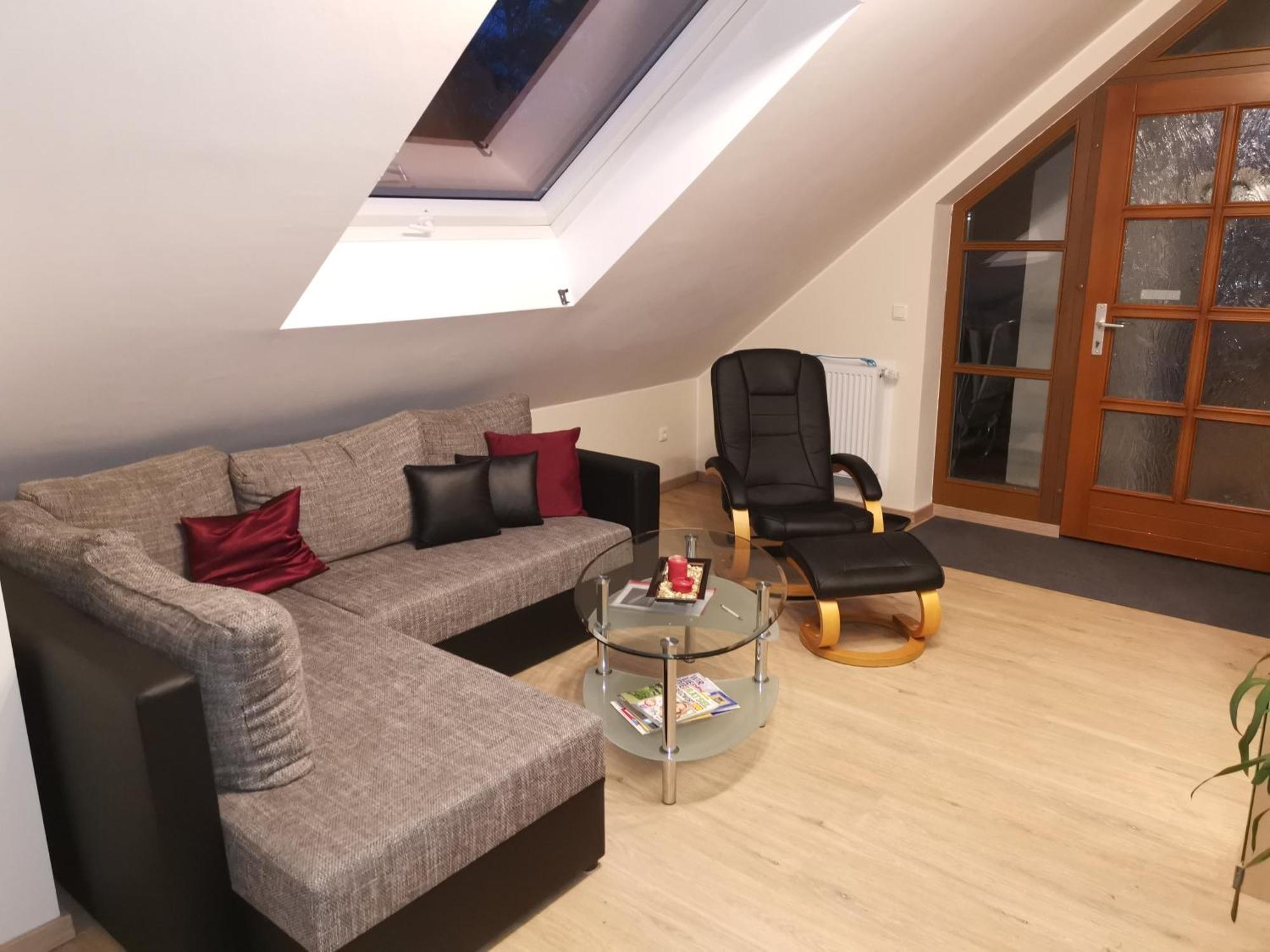 Burgpreppach Studio Und Apartment Auf Dem Pferdehof מראה חיצוני תמונה